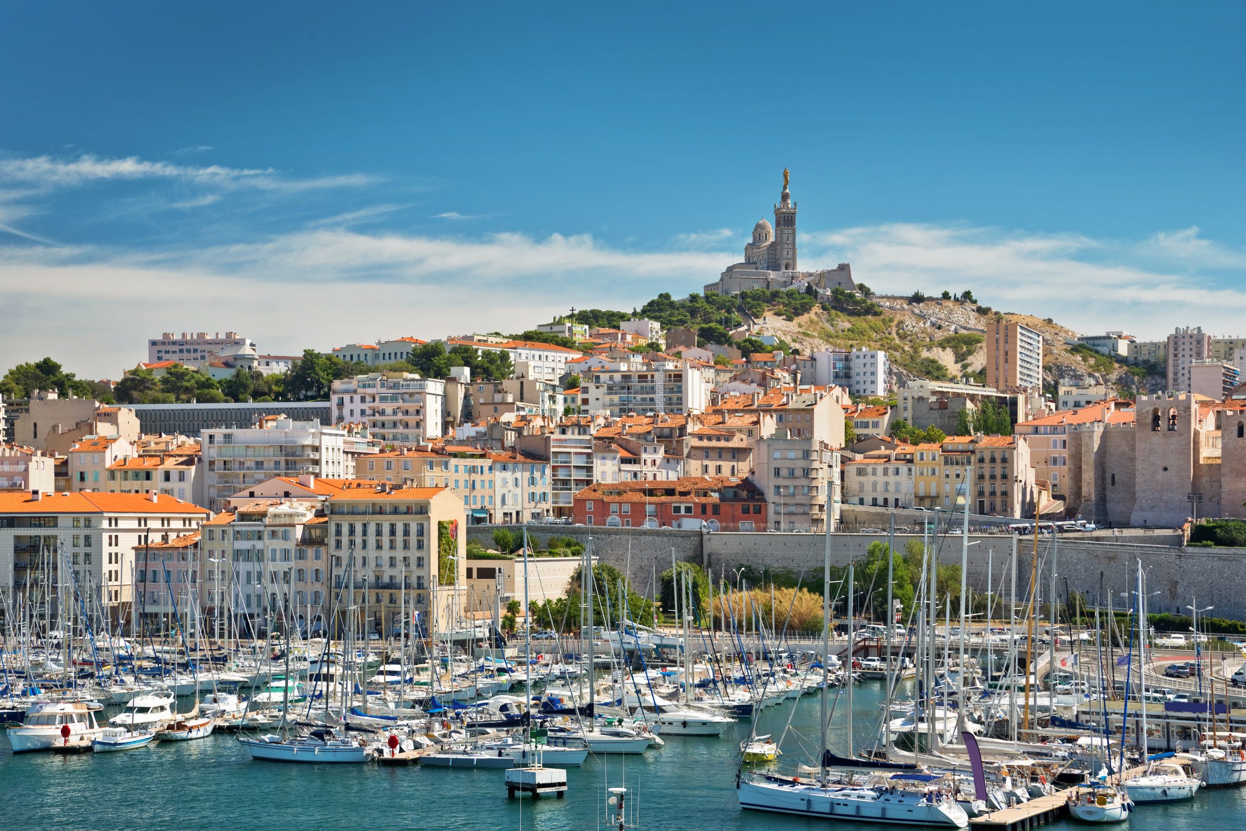 Visiter Marseille en 10 lieux marseille scaled 1 1